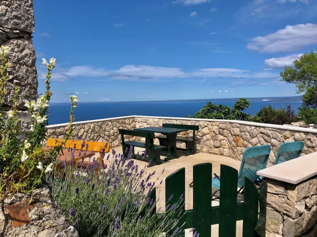 Apartment Apartman Nono Tone Lubenice