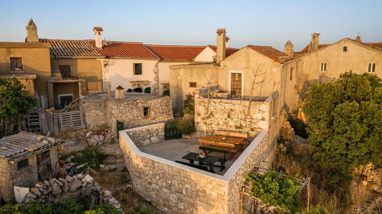 Apartman Nono Tone Lubenice Croatia