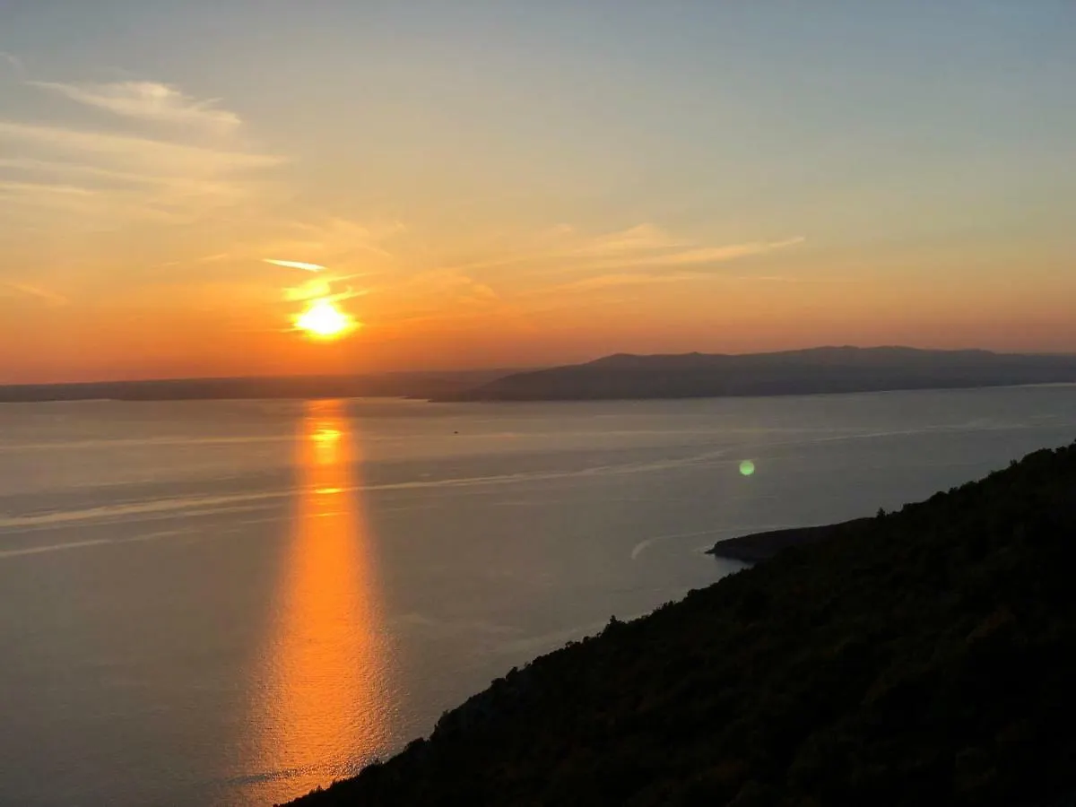 Apartment Apartman Nono Tone Lubenice Croatia